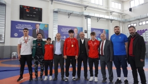 Ahmet Ak U17 Serbest Güreş Türkiye Şampiyonası sona erdi