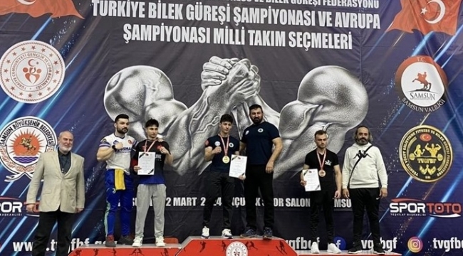 Afyonkarahisarlı Bilek Güreşçisi Hüseyin Ateş Sol Kolda Türkiye Şampiyonu
