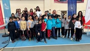 Okul Sporları küçükler tenis müsabakaları tamamlandı