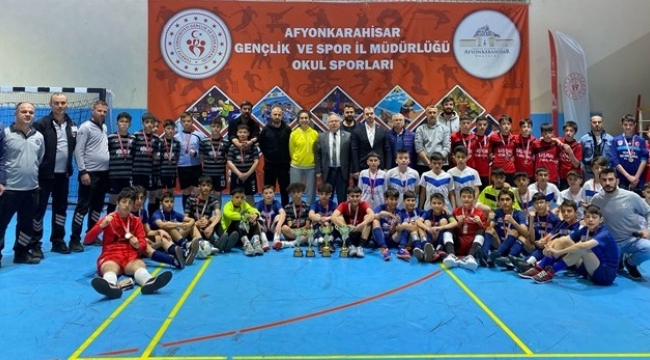 Okul Sporları Yıldız Erkekler Futsal Müsabakaları Tamamlandı
