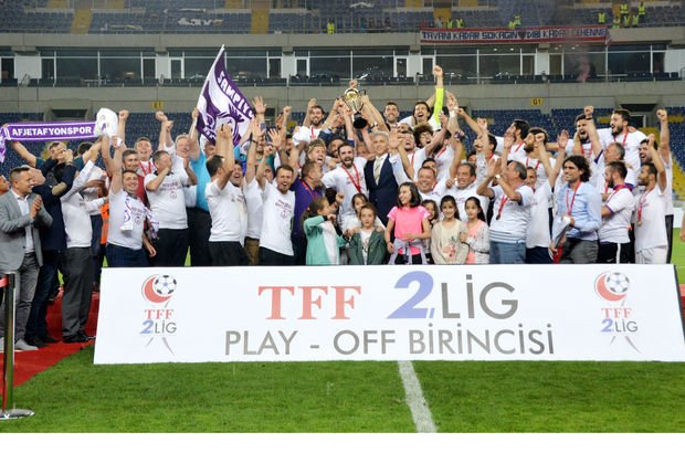 Efsane maç!.. Sakaryaspor-Afjet Afyonspor Play-Off Final maçı 2018